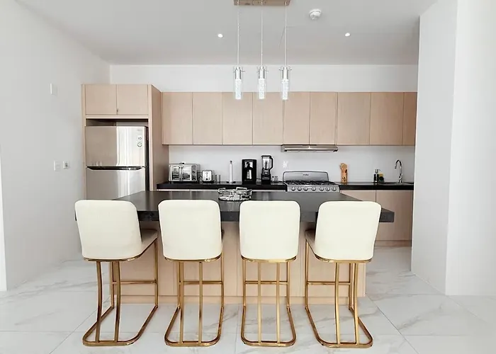 2br Downtown Cabo Walk To & Dining Apartment *