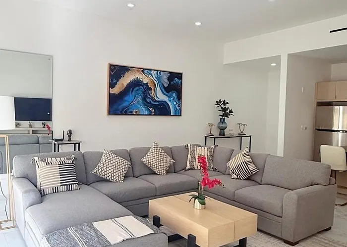 Apartment 2br Downtown Cabo Walk To & Dining *