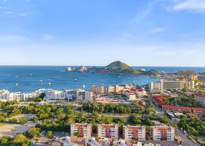 2br Downtown Cabo Walk To & Dining Apartment