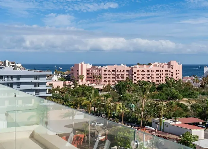 2br Downtown Cabo Walk To & Dining Apartment